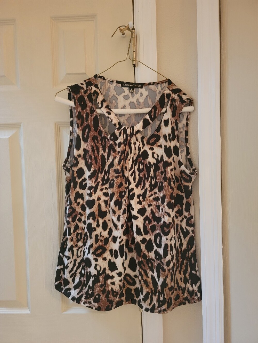 Animal Print Sleeveless Blouse - Brown/Black